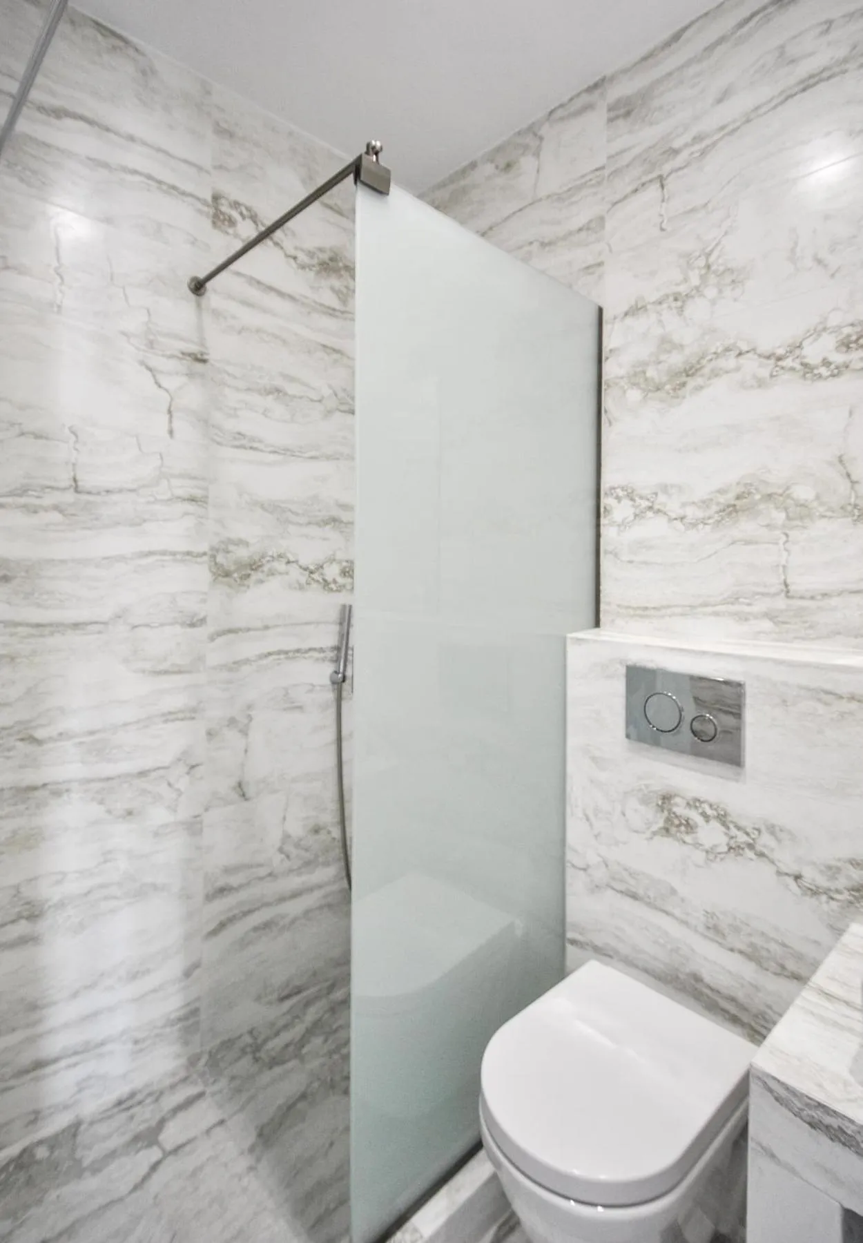 Tiara Holidays - Imeres Studios & Apartments - Deluxe Apartment Ground Floor - bathroom